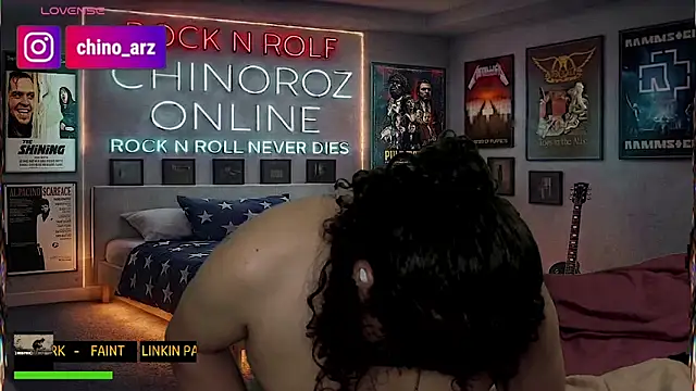 chino_roz webcam
