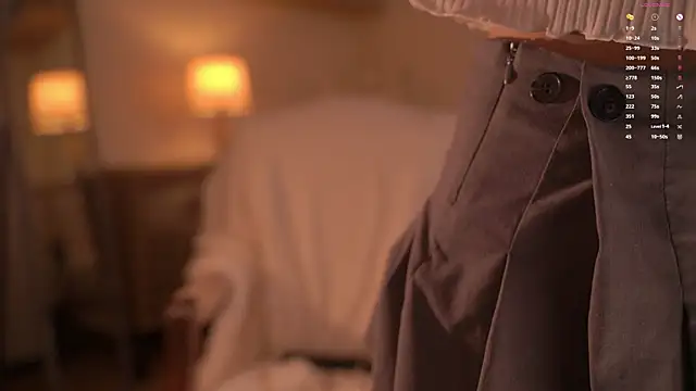 audreybarren (F teen) - kiss you with long stare