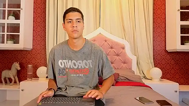 bastian_and_samantha (Ask my age) - suck her beautiful vagina