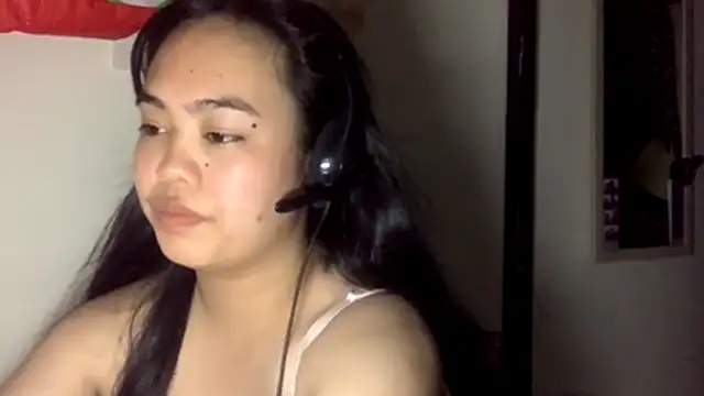 CarmelMcclaflin webcam