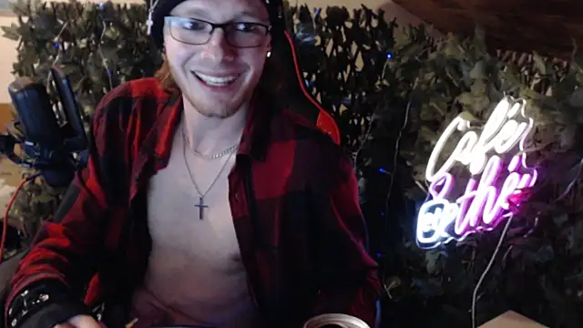 SkinnyAlex1312 webcam