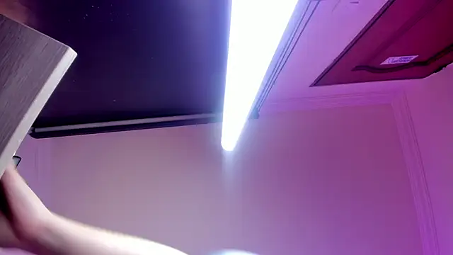 nalalye_cruzz_ webcam