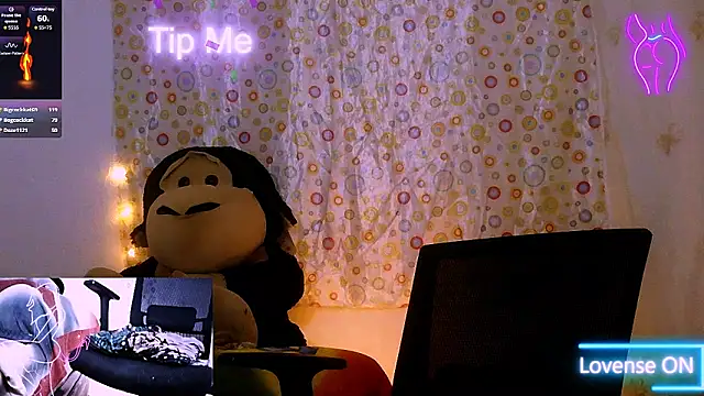 Lobaveterana_sex webcam