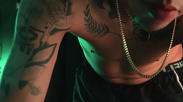 AlphaMasterXxx webcam