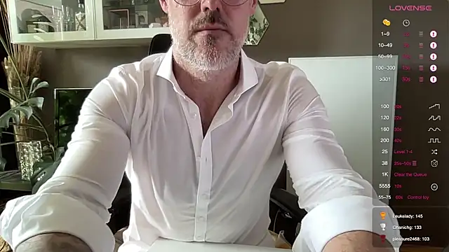 the_new_fit_rubinho webcam