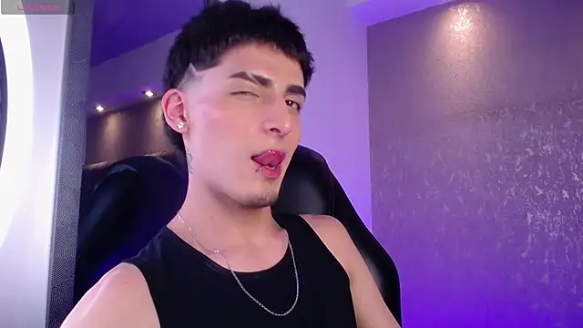 MateoMitchell webcam