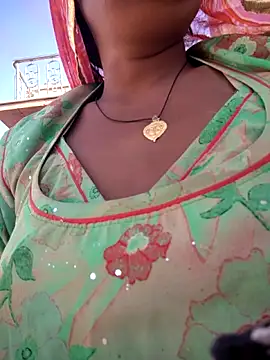 aunty_sumy (F milf) - New phone