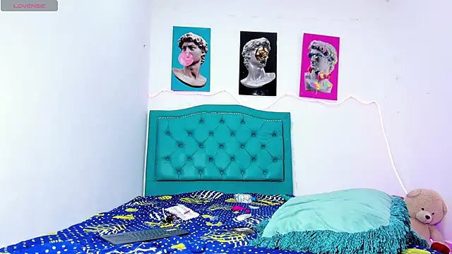 Lilybaudinx96 webcam