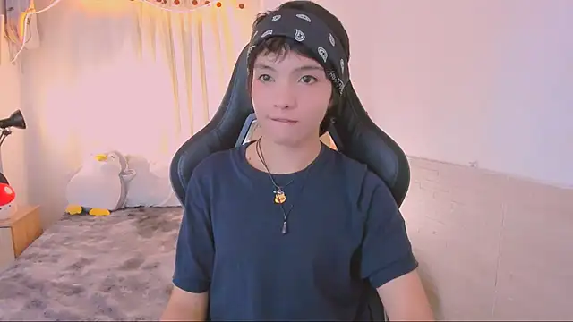 Sweet_Allan Live Webcam on Stripchat