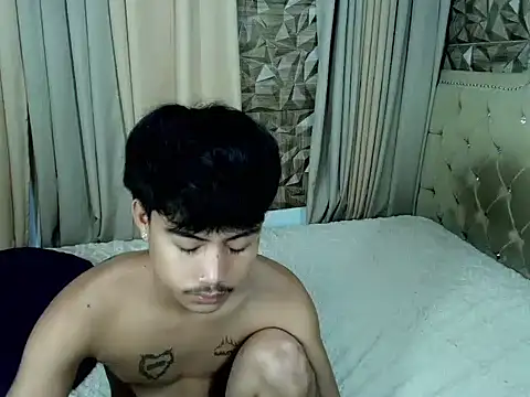 hardcocktwink webcam