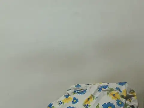 Kanika_Singh0 webcam