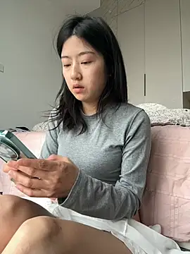 olivia_pink0322 (F young) - 肛门塞小粉