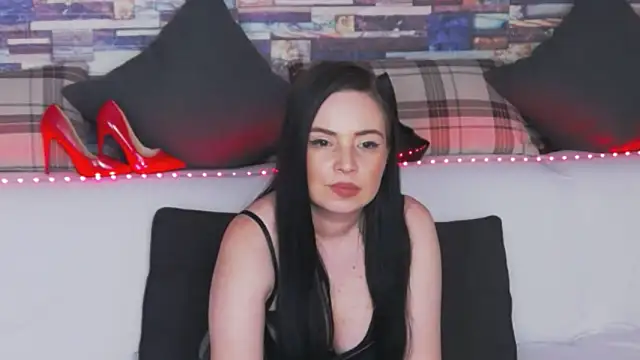 graylunna - GrayLunna's free webcam - UK Sex Cams