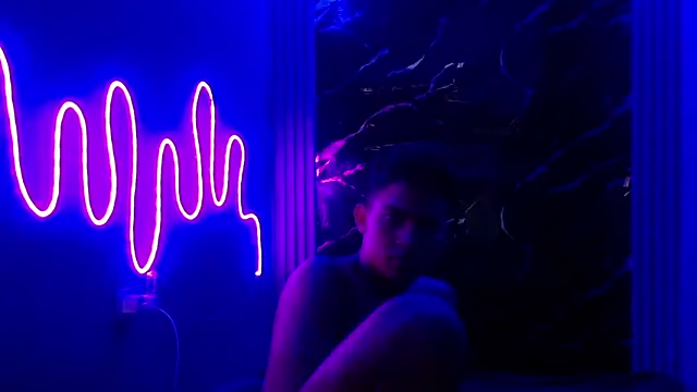 jamescurly00 live sex cam