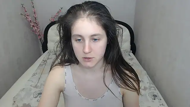 Holliy_Cooper webcam