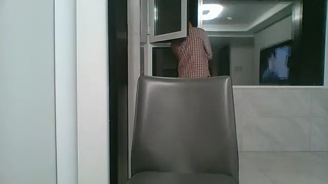 nole_china7 (Ask my age) - talk / fun / cum