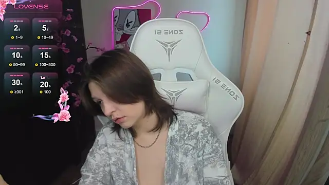 AudreyyKim live sex cam