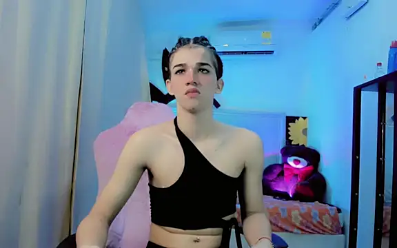 Sophiaa_doll_ live sex cam
