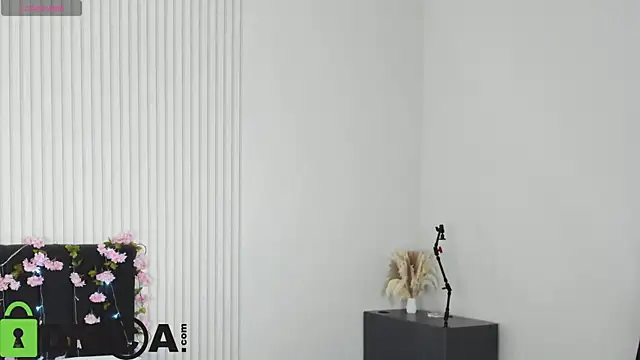 Kisa_Blaze live sex cam