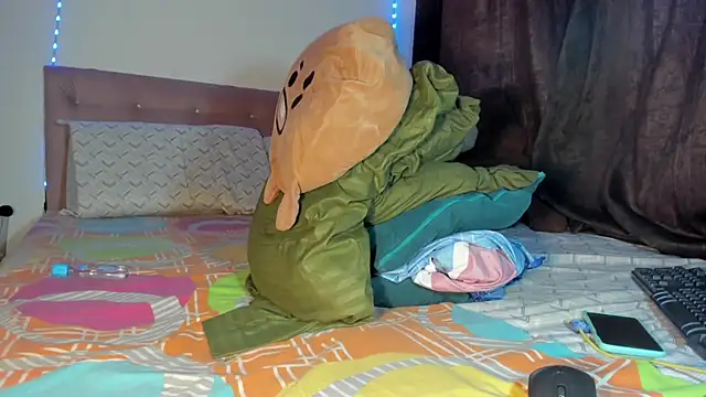 exotis_tiahara777 webcam