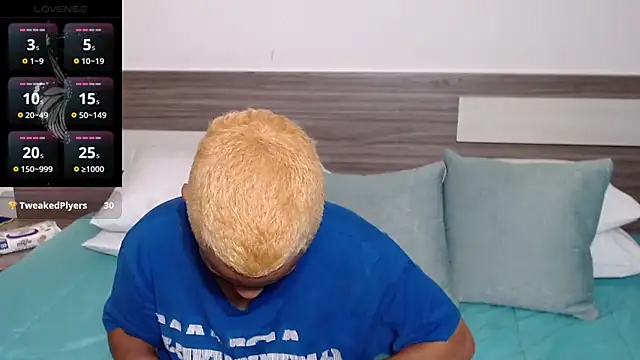 Liiamthompson webcam