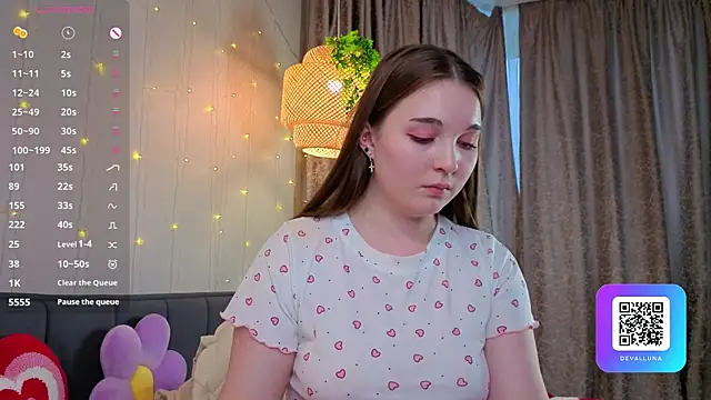 ConstanceHelms webcam