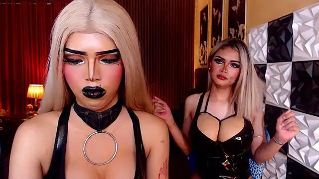 xFistingLadyBoyx webcam