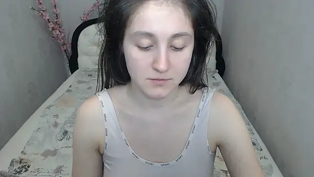 Holliy_Cooper webcam