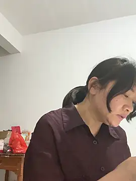 daaqnn (F milf) - 小粉塞屁眼。
