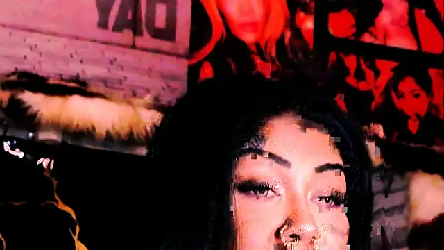 indian_dreamgirl webcam