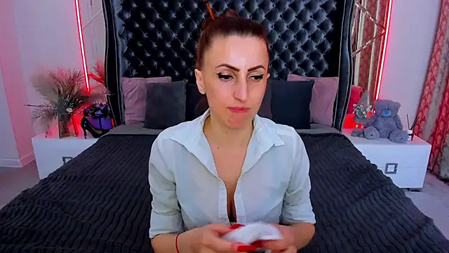 Rebecca_Diamond webcam