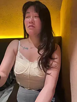 Molly-xiao live sex cam