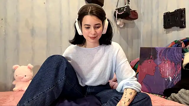 LanoraBilecki webcam