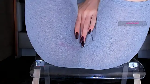 Cameltoe_squirt_inPants webcam