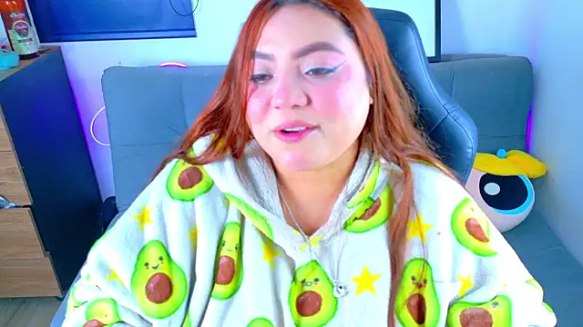 Rebeca_charme21 webcam