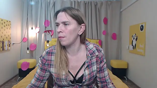 TessaDaybreak webcam