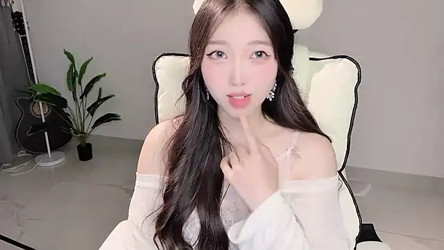 美女Yukiy8877在线直播