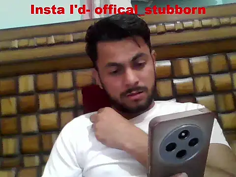 Stubborndesiboy webcam