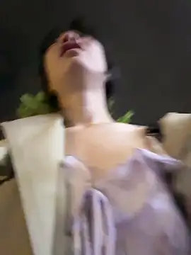 美女yourkeer在线直播