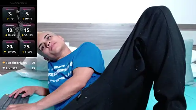 Liiamthompson webcam