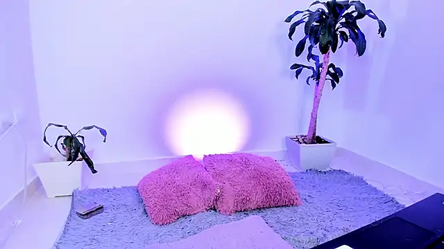 Varya_Ferreira webcam