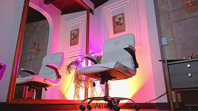 AlessiaLondon webcam