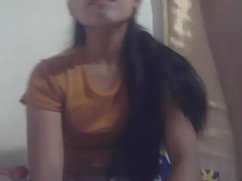 lovelypinay31xx webcam