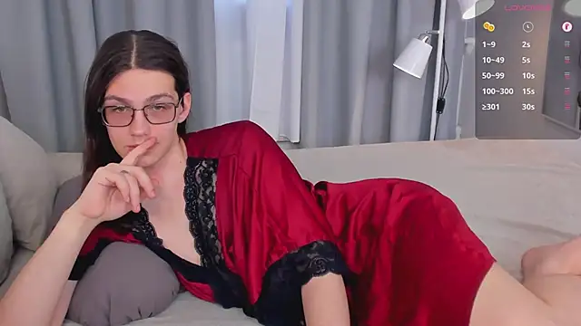 Alfreda_Mills webcam