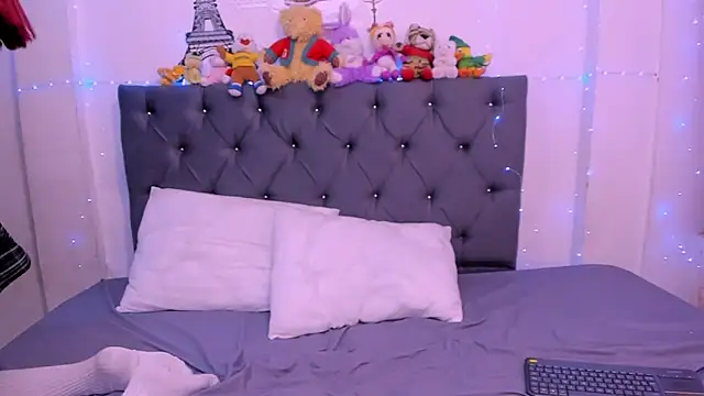 violeta_blaze1 webcam