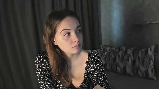 KristinaLoison webcam