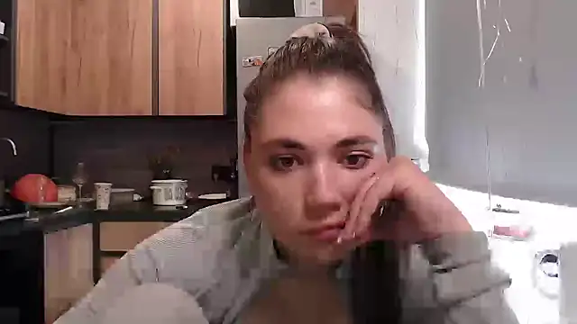 delightful_sofi webcam