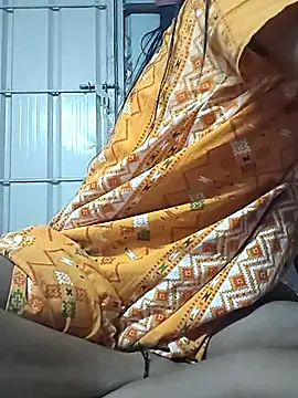 Webcam Model (Sweet-runi)  is live.Free join now!