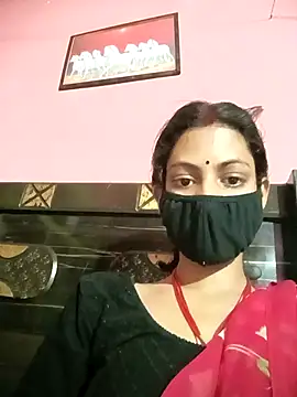 Webcam Model (BIG_QWEEN_NO1)  is live.Free join now!