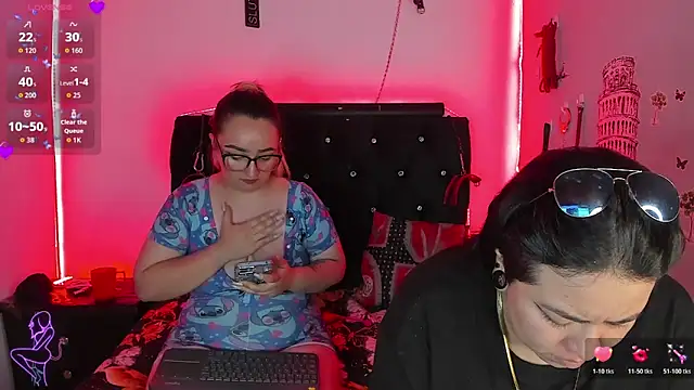 katieeandsharonn webcam